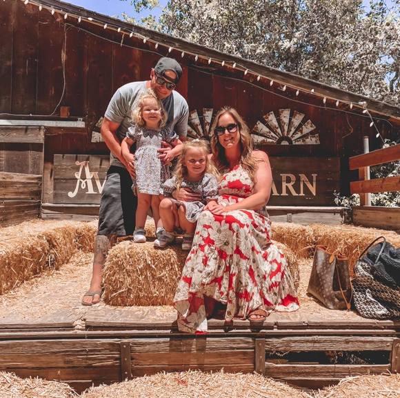 Meet your Posher, Kelly - Picture 1 of 1